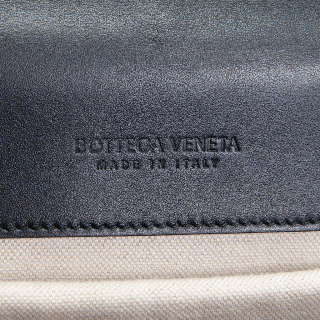 BT VENETA Leather Intrecciato Back To School Backpack - Black