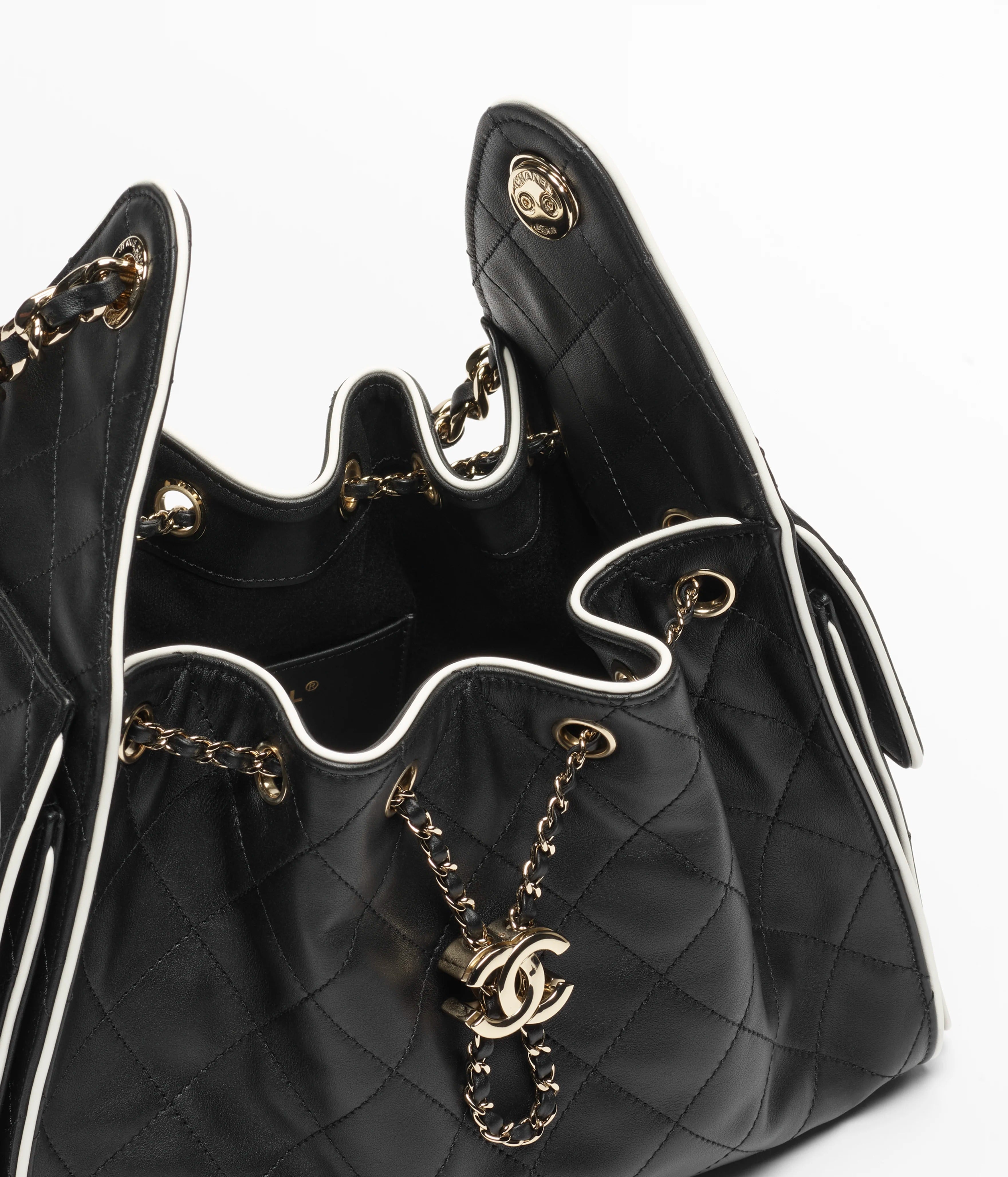 CH 25 Small Handbag Black and White