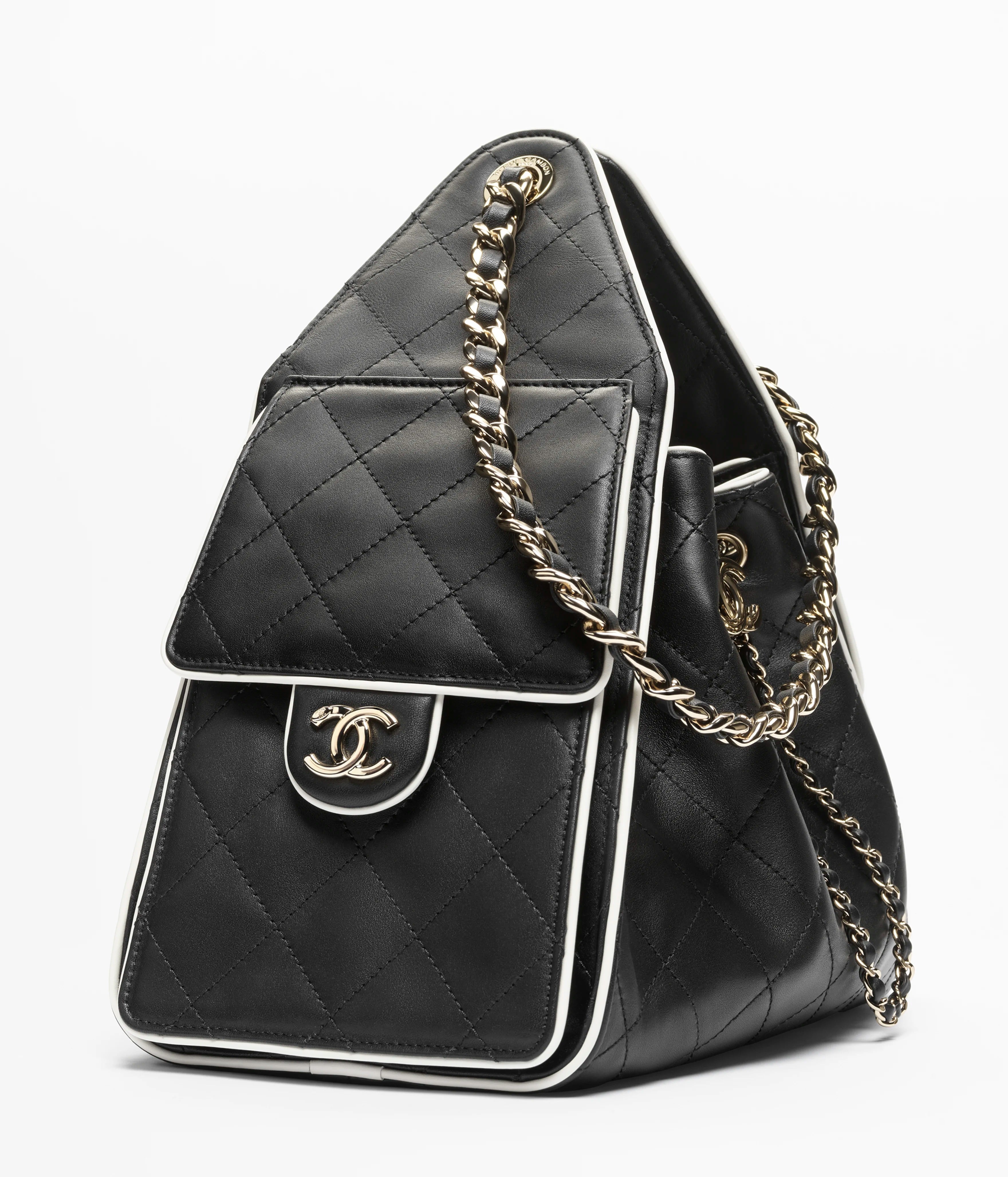 CH 25 Small Handbag Black and White