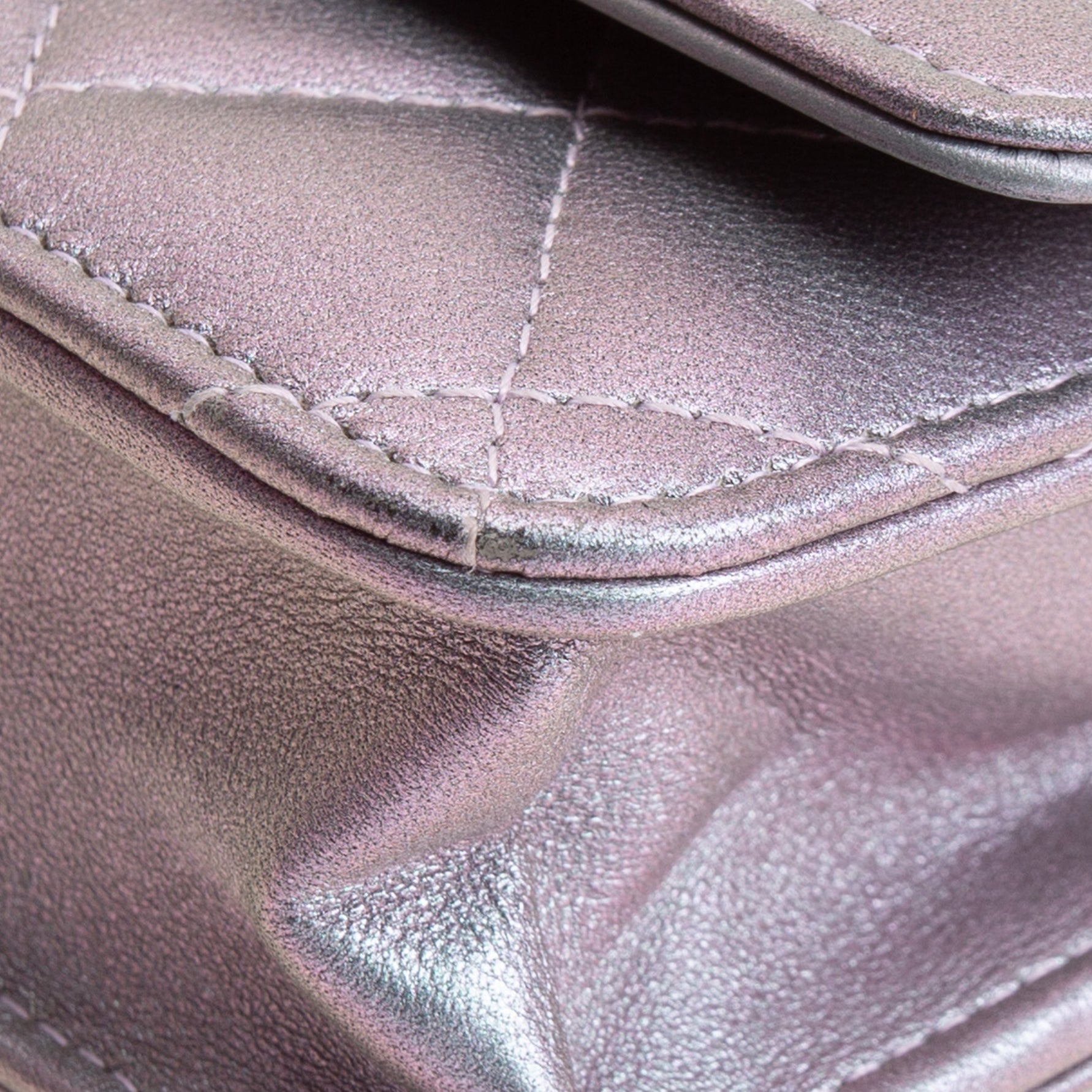CH 255 Reissue Iridescent Quilted Wallet on Chain