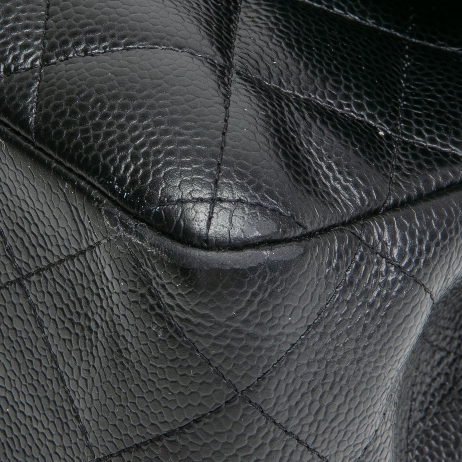 CH Caviar Classic Jumbo Double Flap - Black