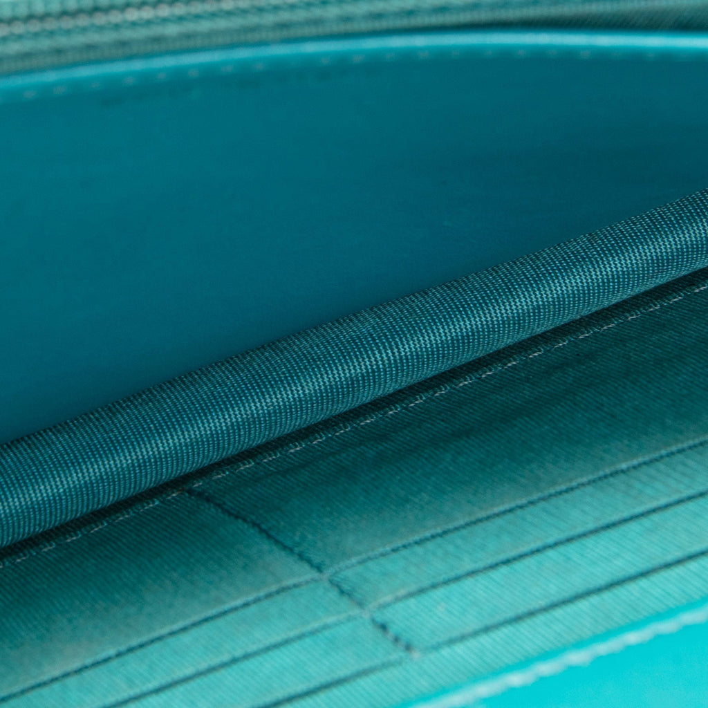 CH Patent Boy Wallet On Chain - Turquoise