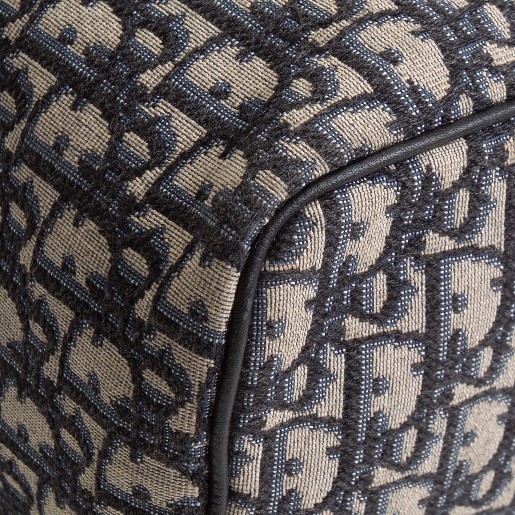 DR Jacquard Oblique Motion Backpack