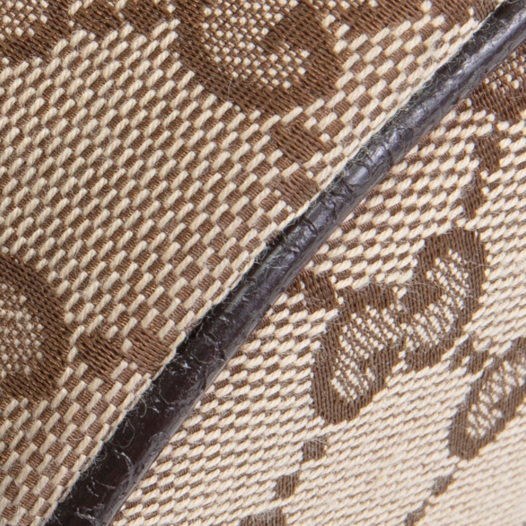GU GG Canvas Belt Bag - Beige & Ebony