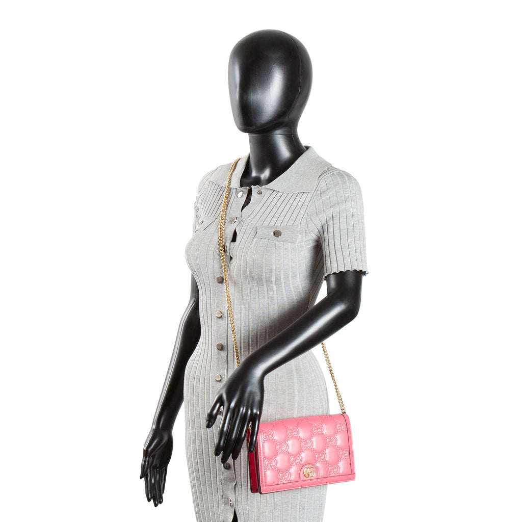 GU GG Matelasse Chain Wallet - Pink