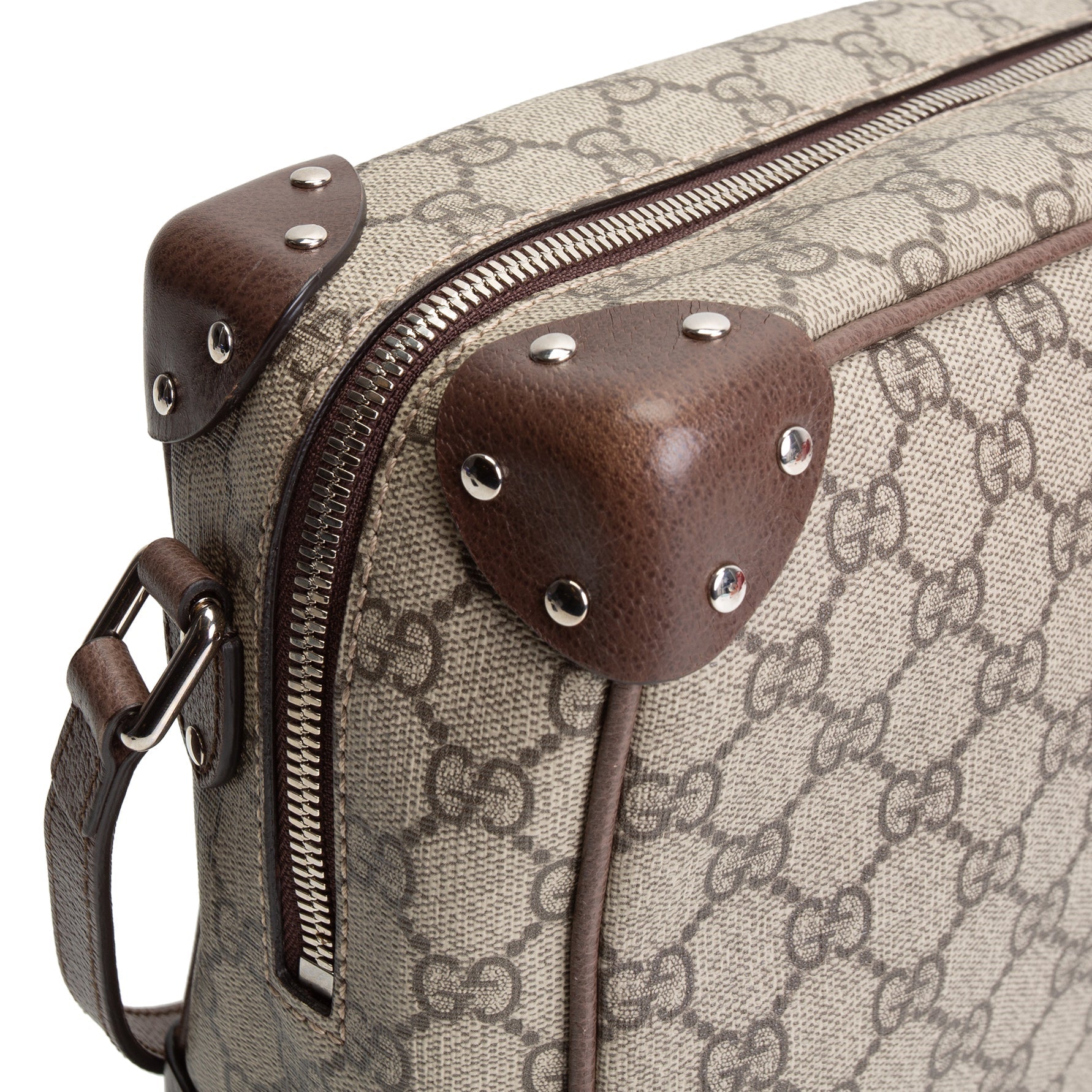 GU Supreme Soft Canvas Trunk