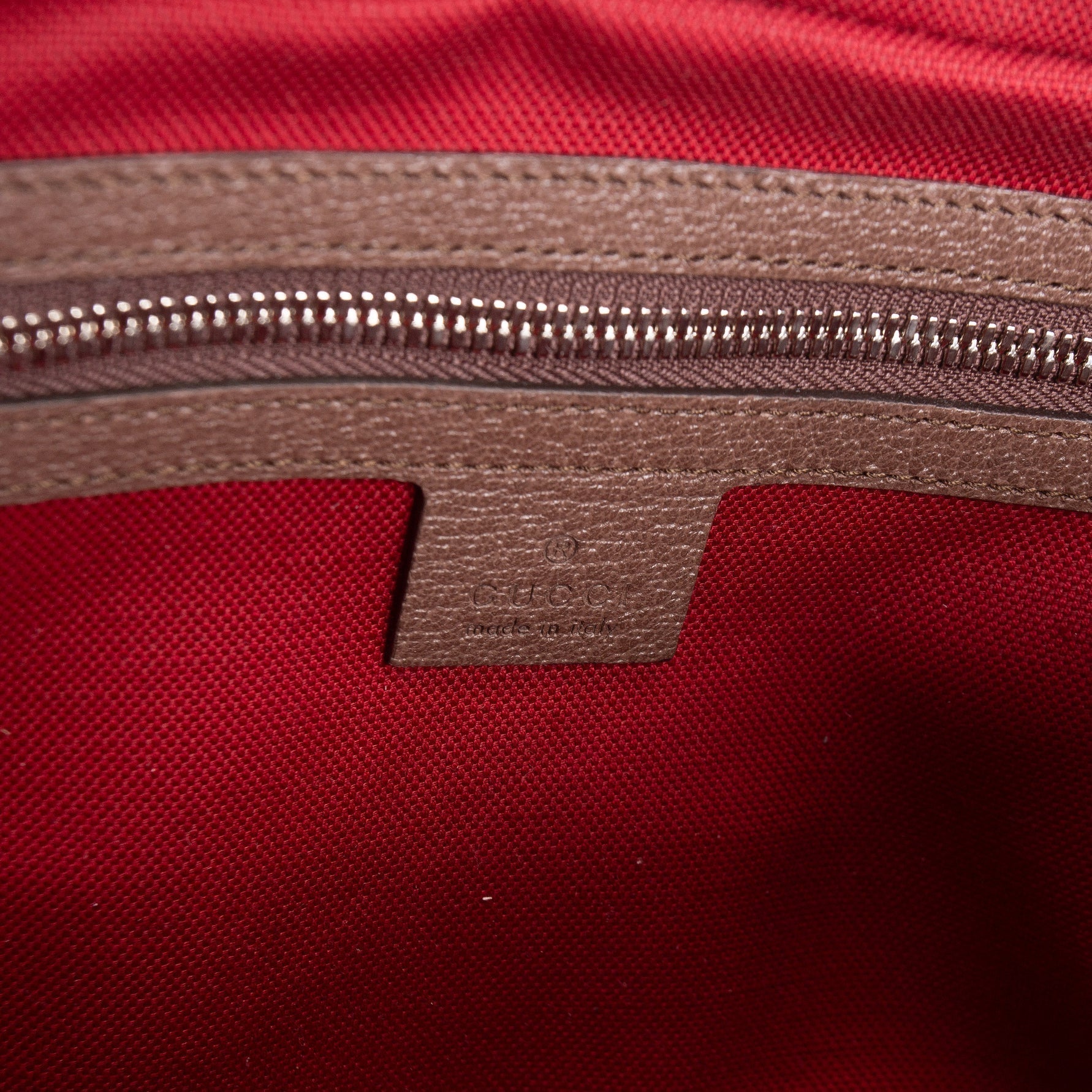 GU Supreme Soft Canvas Trunk