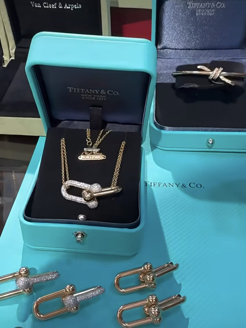 gold Necklace